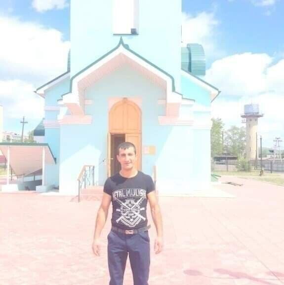  33468437  David, 35 ,    