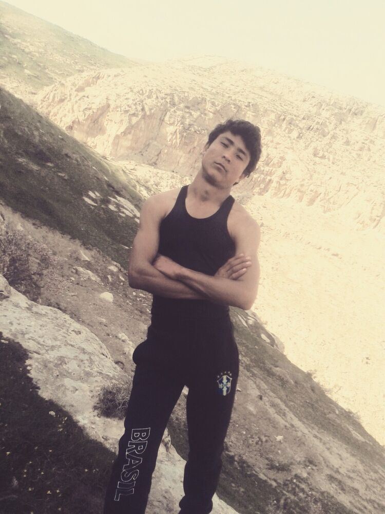  6222647  Husniddin, 29 ,    