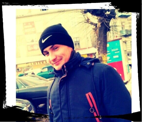  ,   Roman, 33 ,   