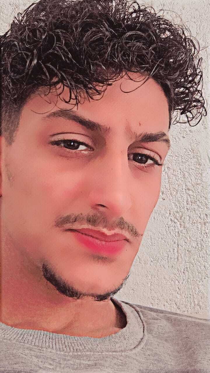  53963507  Hassan, 21 ,    