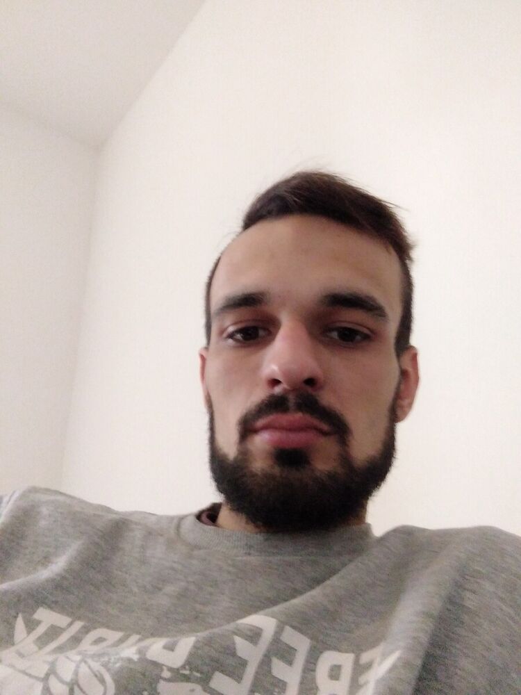  21675377  , 28 ,    Zbozicko