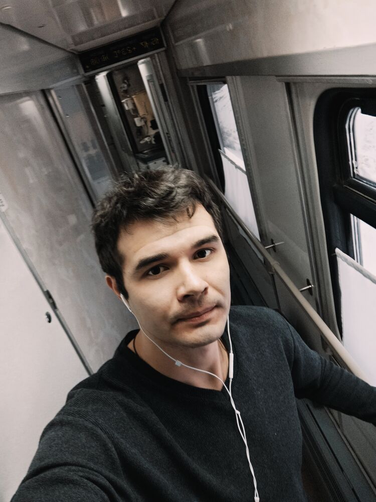  39394807  Nikolay, 29 ,    