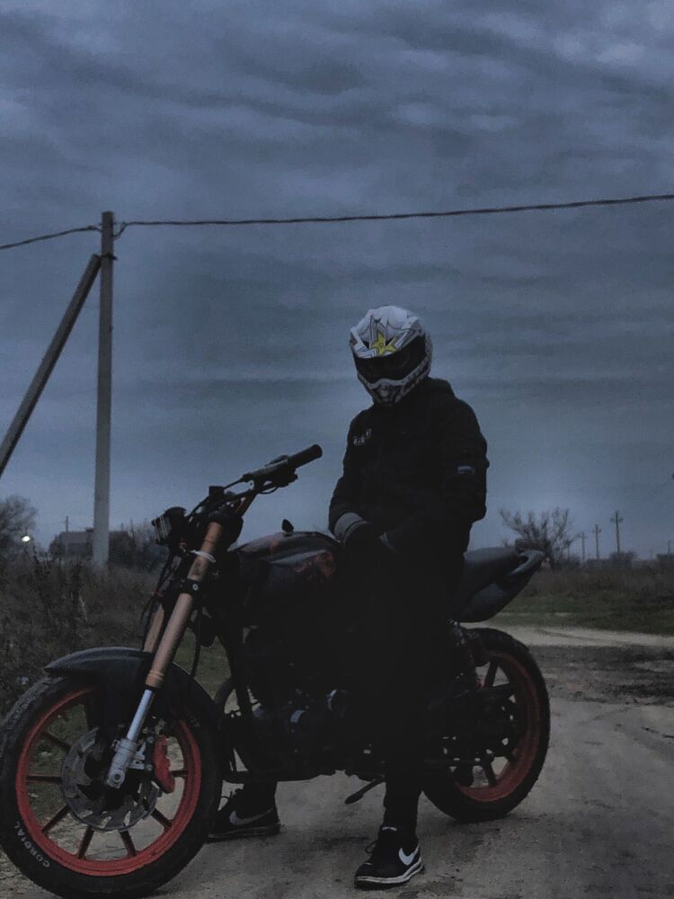  41905357  , 21 ,    