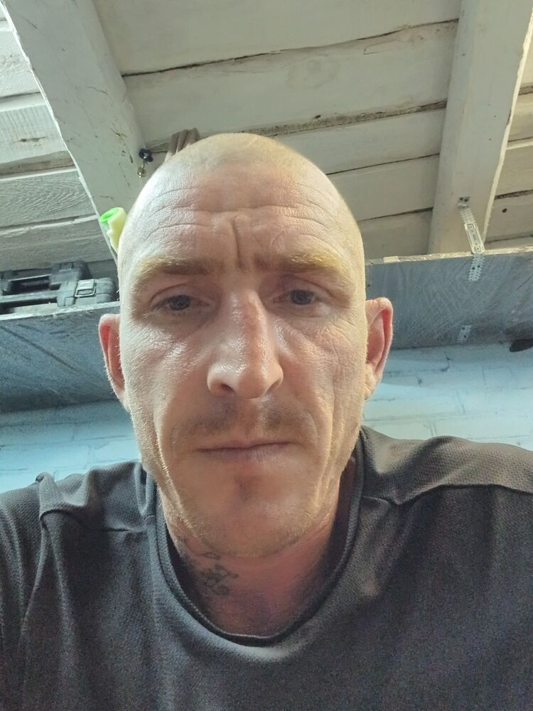  44074657  , 38 ,    