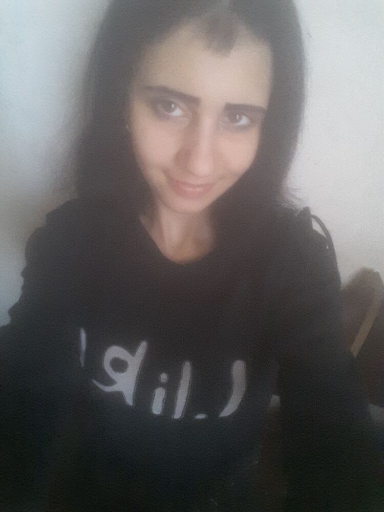  46953697  , 20 ,    
