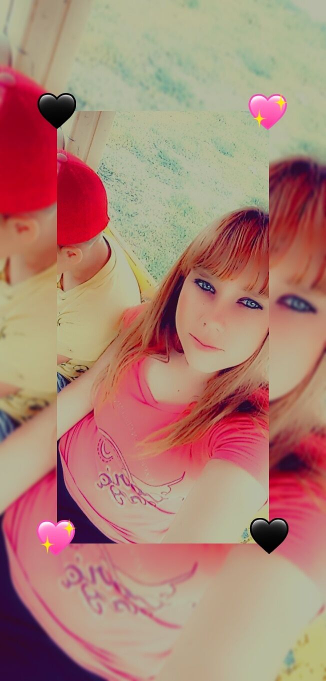  33343997  Lena, 22 ,    