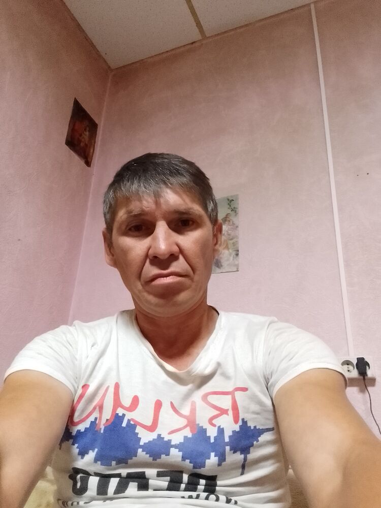  28181547  , 44 ,    