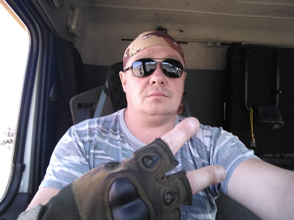  ,   Aleksei, 47 ,   ,   , c , 