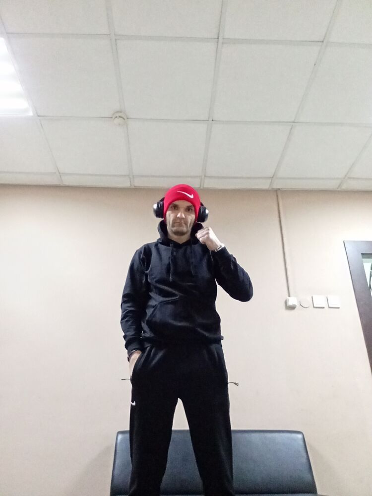  43279817  , 38 ,    