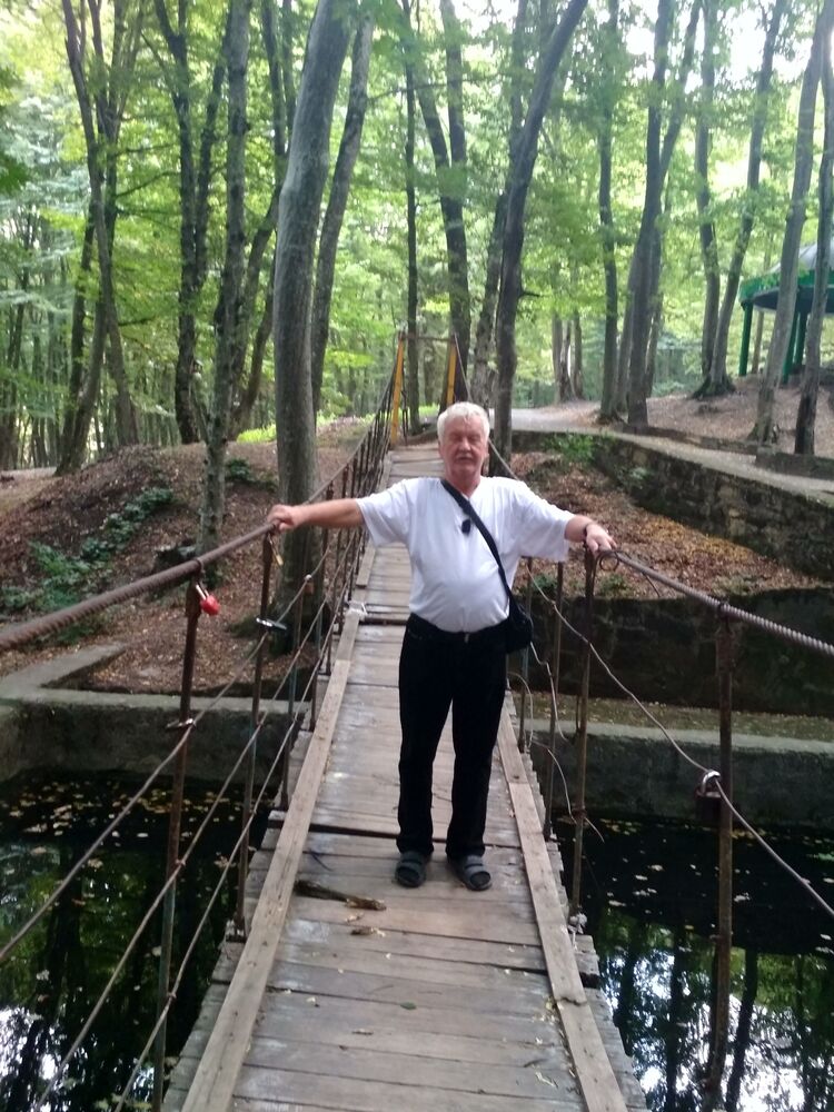  ,   , 76 ,   c 