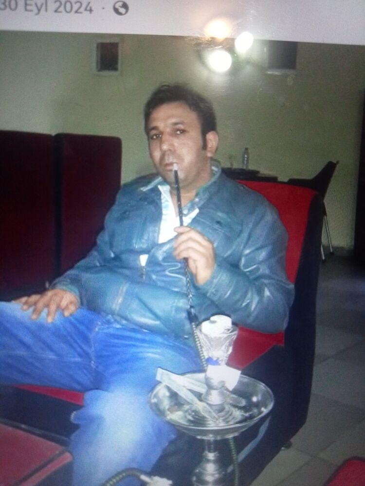  50339967  Gokan, 40 ,    