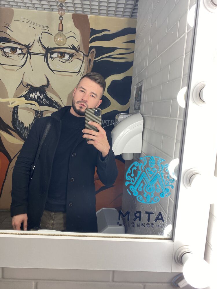 ���� 35059127 ������� Person, 33 ����, ���� ���������� � ������