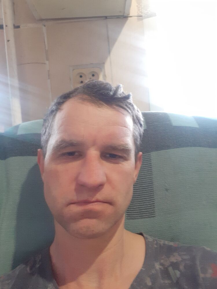  32587167  , 45 ,    