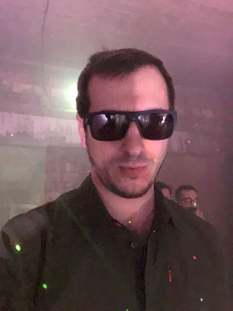  ,   Markus, 33 ,   ,   , c 