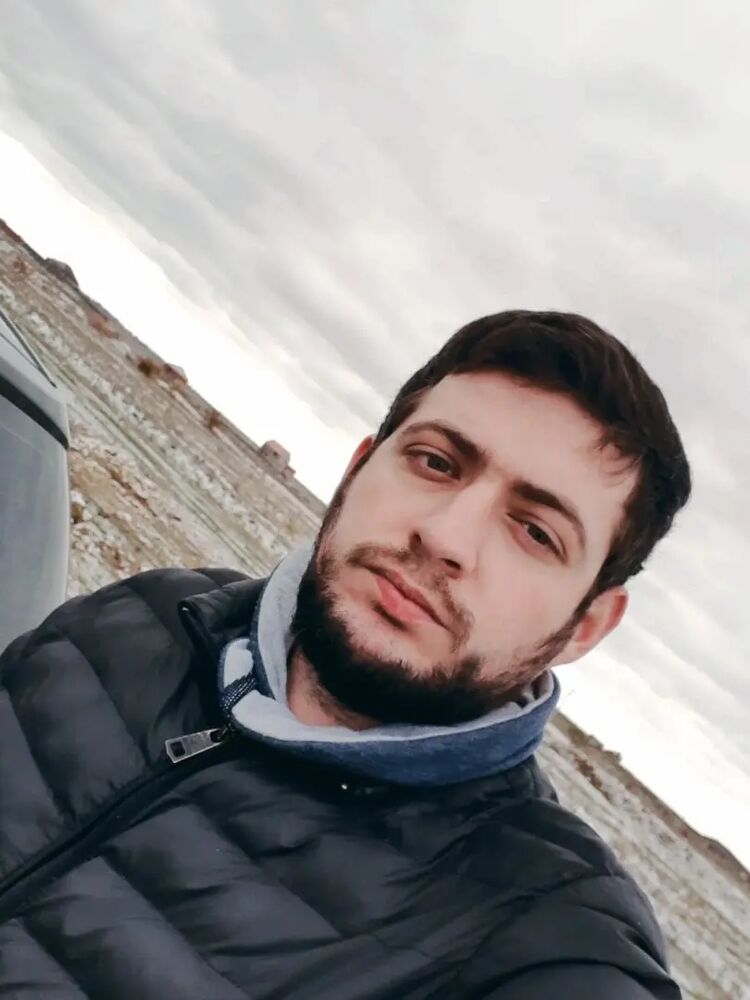  ,   Abdul, 32 ,   ,   