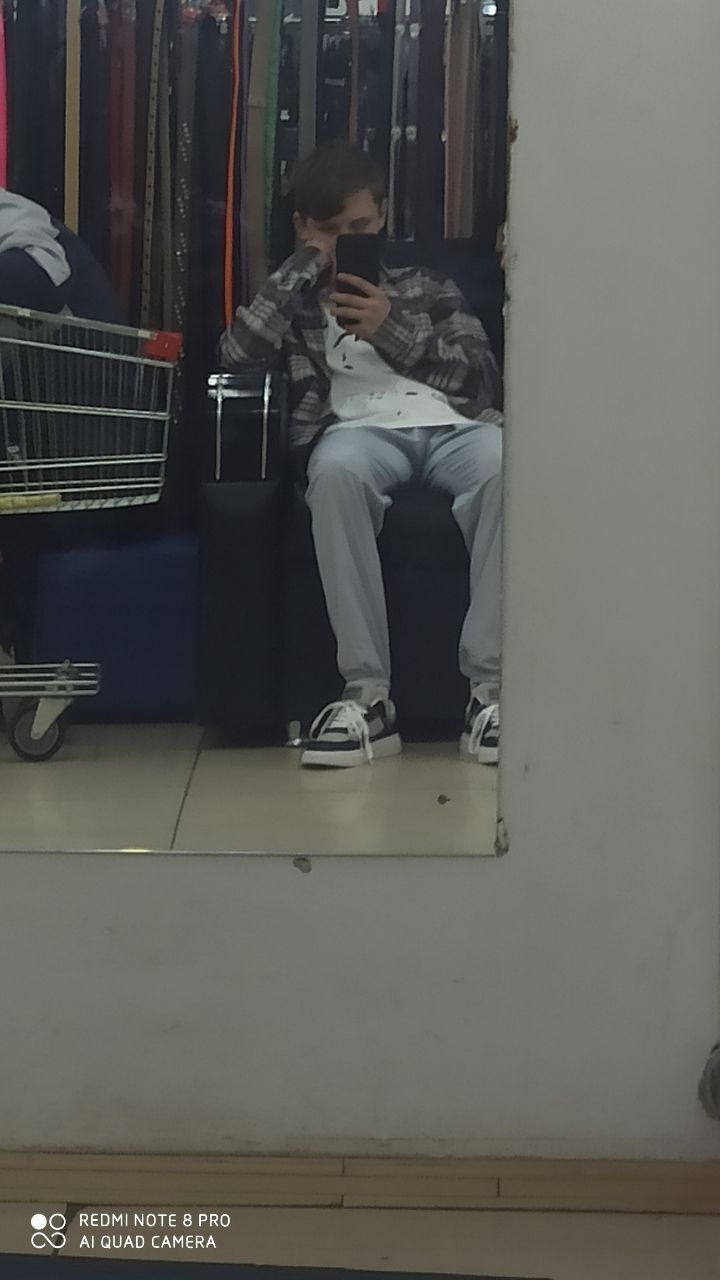  27438297  , 21 ,    