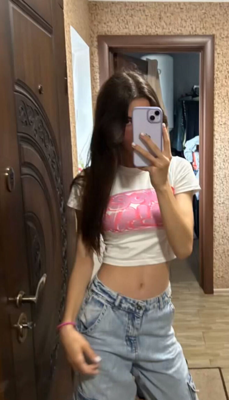  43583747  , 21 ,    