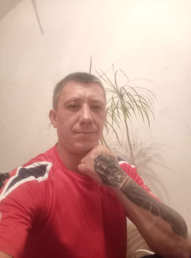  48063637  , 39 ,    