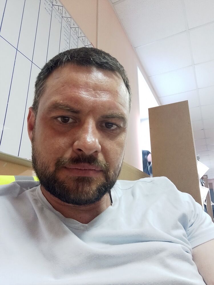  44679007  , 37 ,    