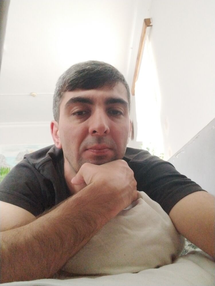  47943087  , 33 ,    