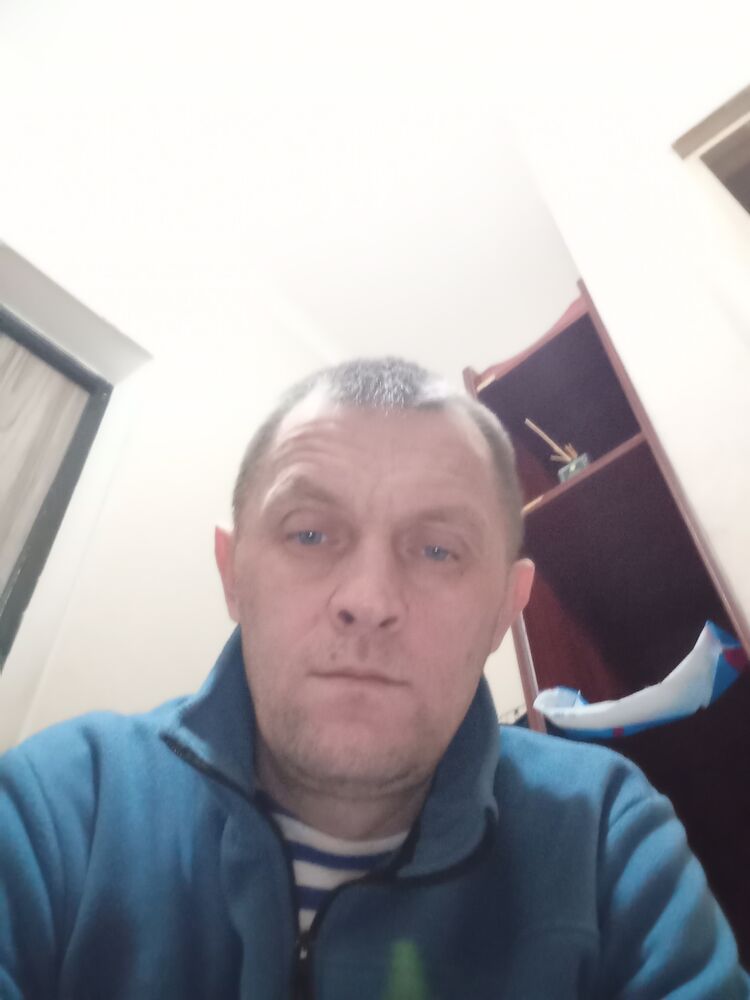  49680197  , 42 ,    