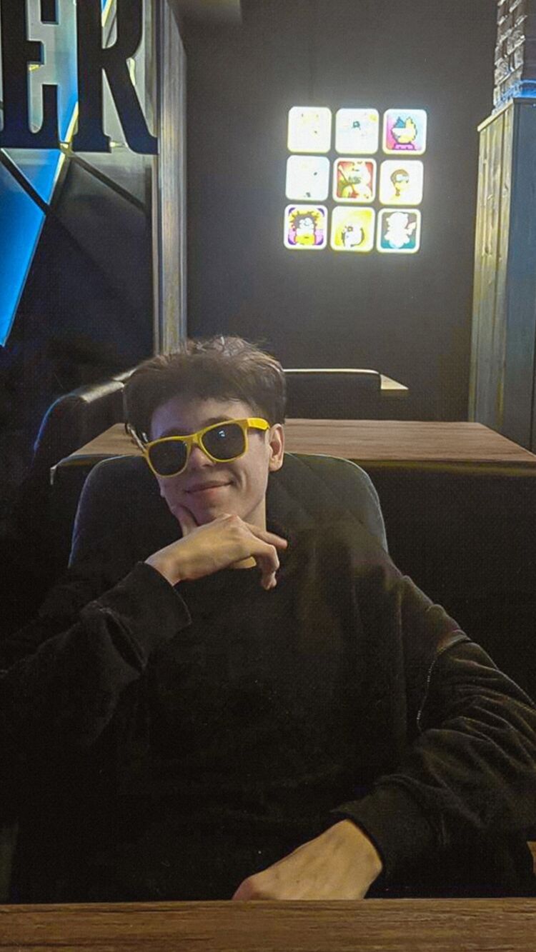  --,   , 24 ,   ,   