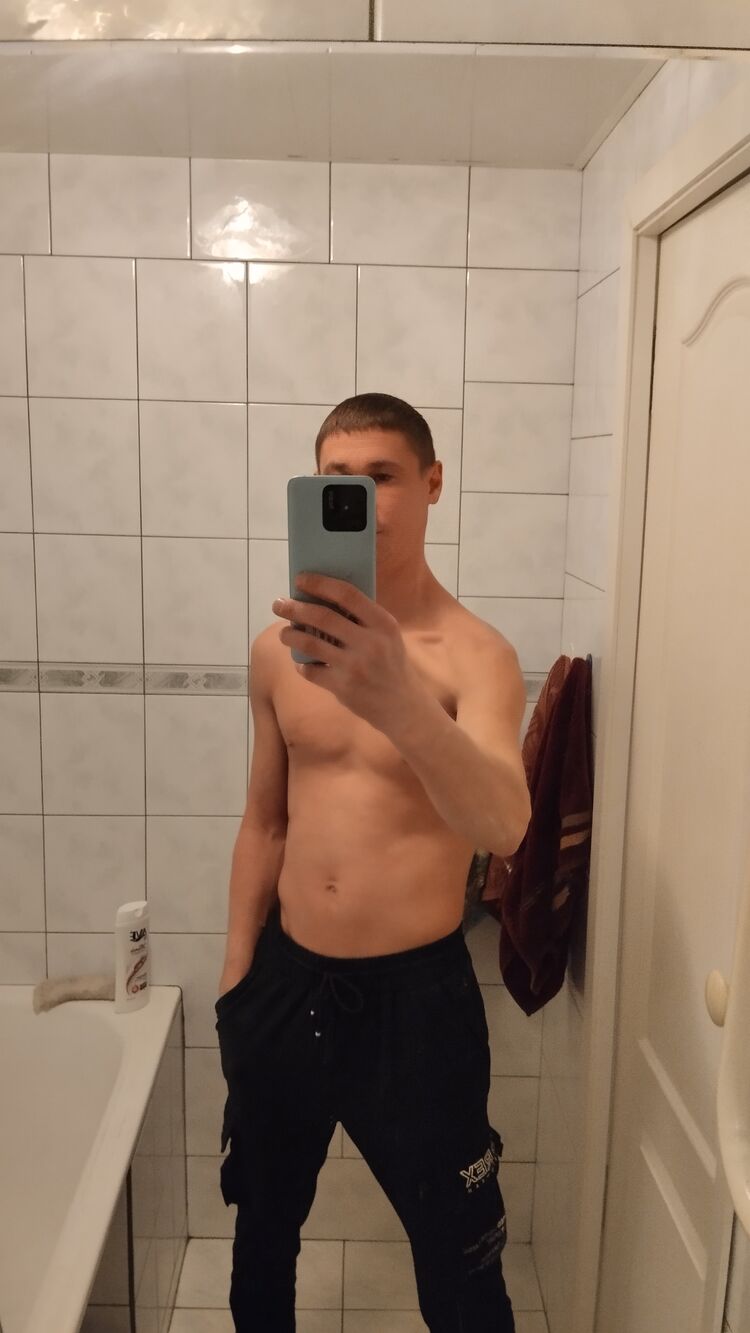  39845747  , 32 ,    