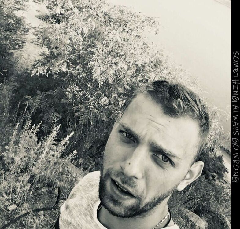  50526687  , 32 ,    