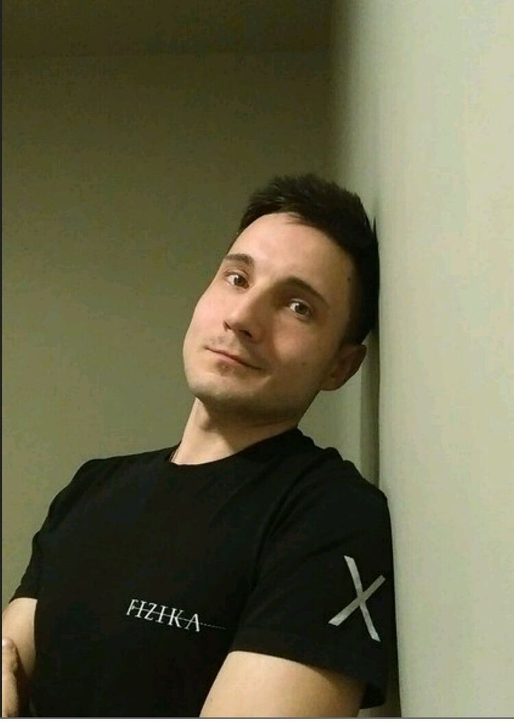  ,   Coffeeman, 40 ,   ,   , c 