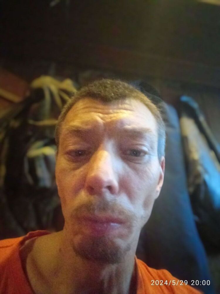  49389047  , 45 ,    