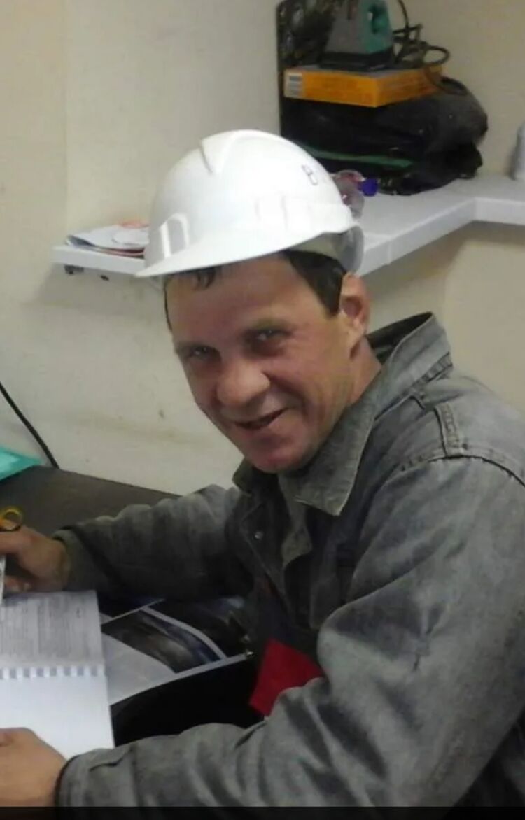  44862087  , 49 ,    