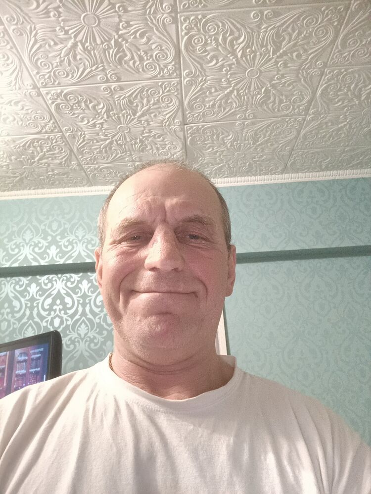  43901907  , 56 ,    