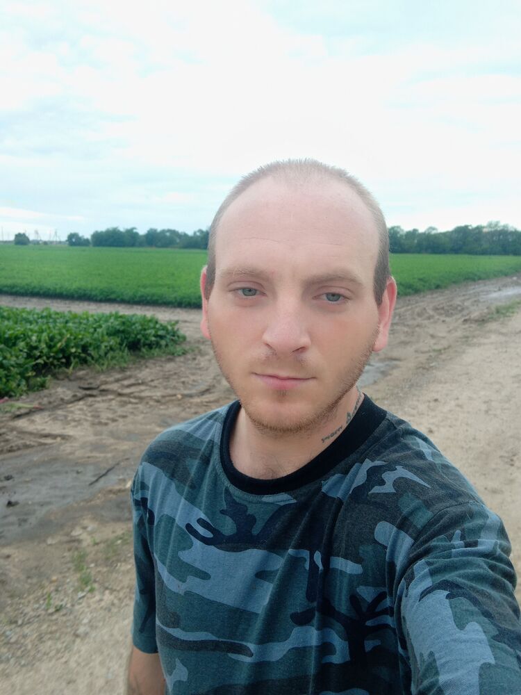   ,   , 32 ,   c 