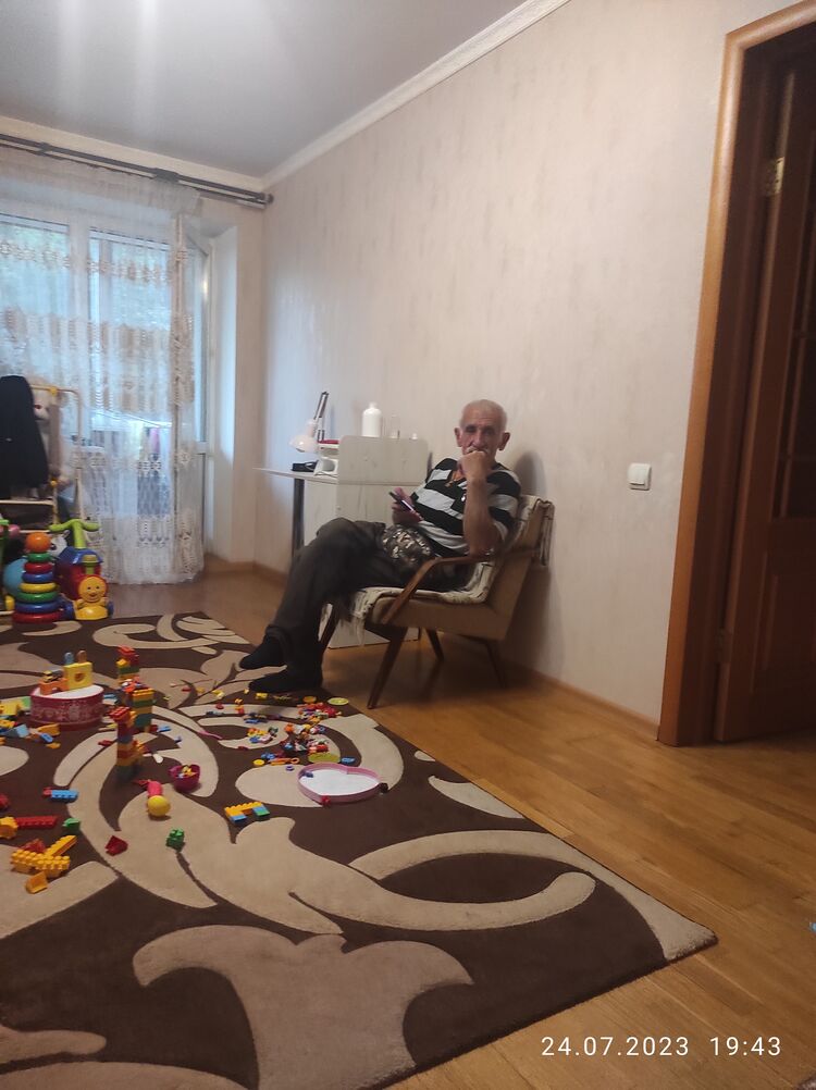  43161027  , 65 ,    