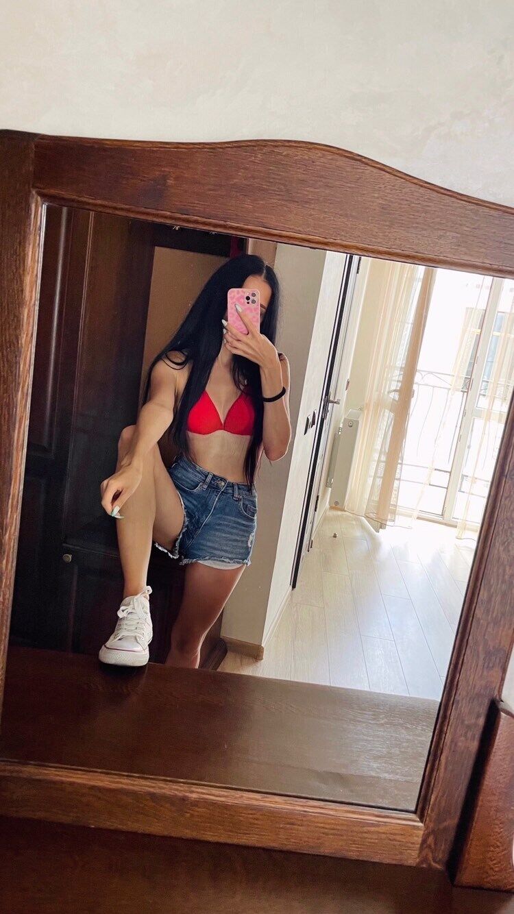  36777387  Diana, 25 ,    