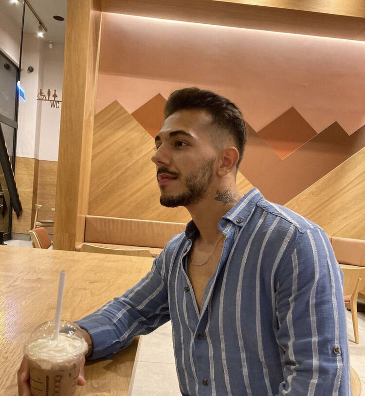  42622267  Mert, 25 ,    Alanya