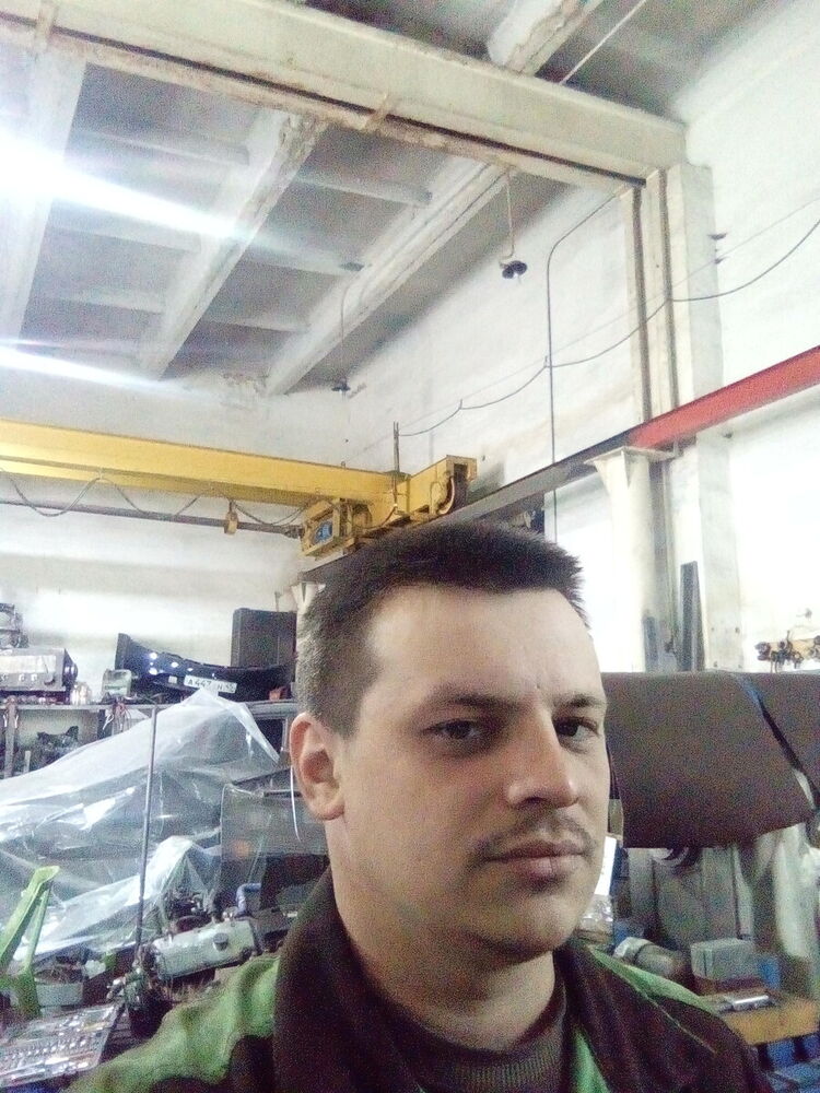  ,   REI, 37 ,   