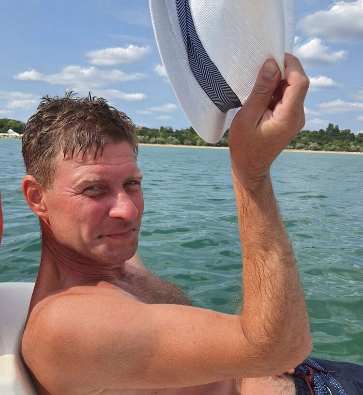 ���� 55950647 ������� ����, 48 ���, ���� ���������� � ��������