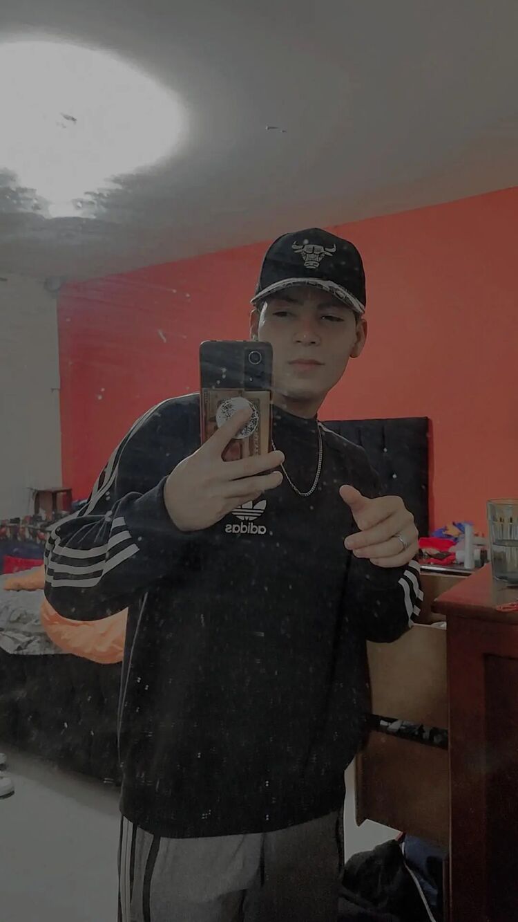  Guayaquil,   Nahin, 19 ,   ,   