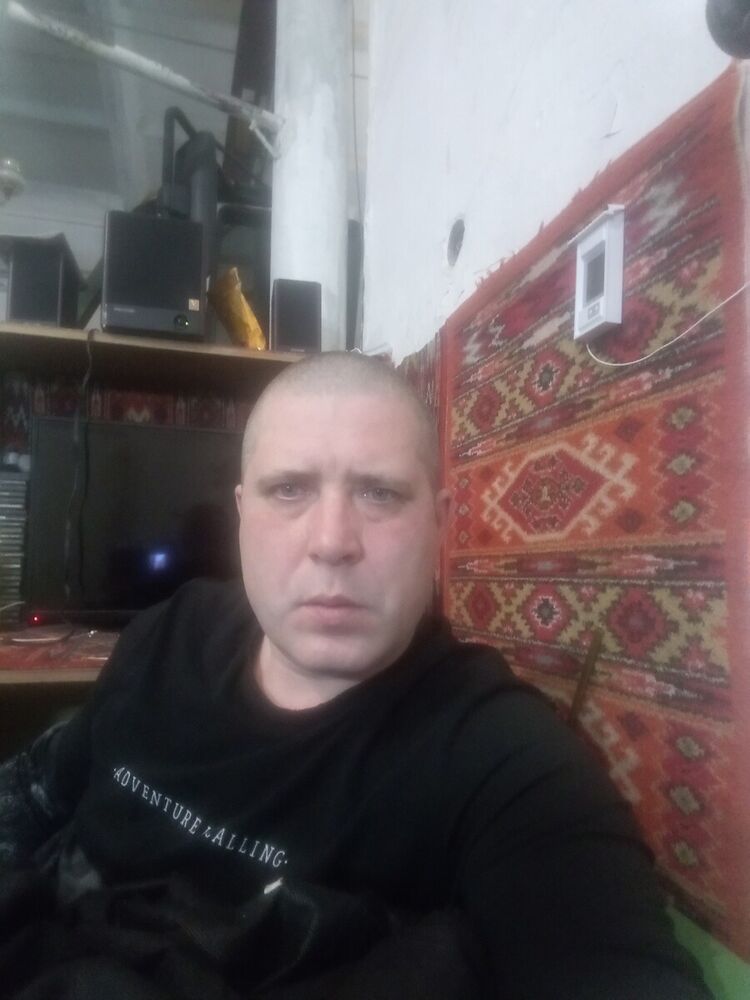  21895367  , 44 ,    