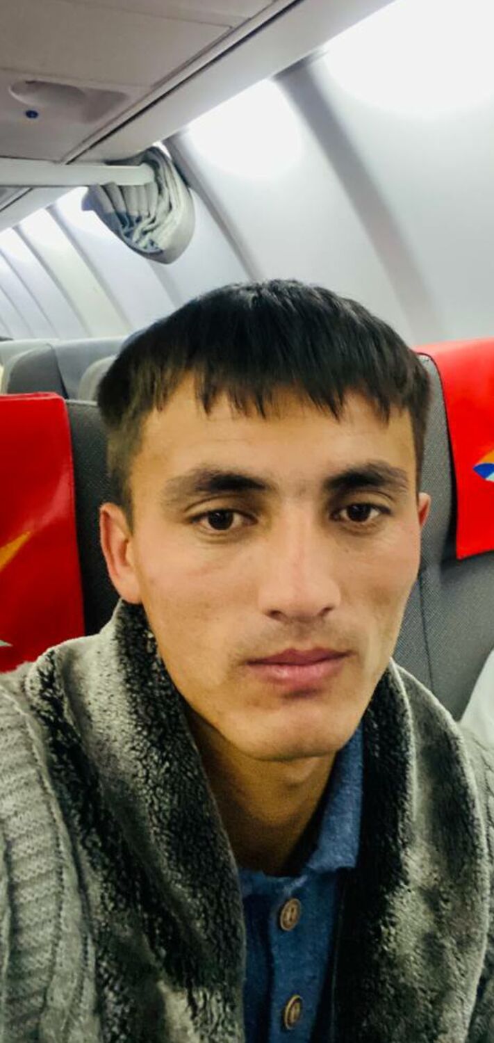  30839347  ARJE, 33 ,    