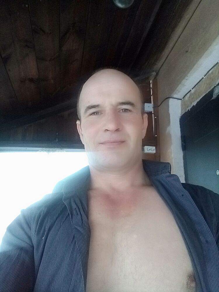  32961357  , 49 ,    