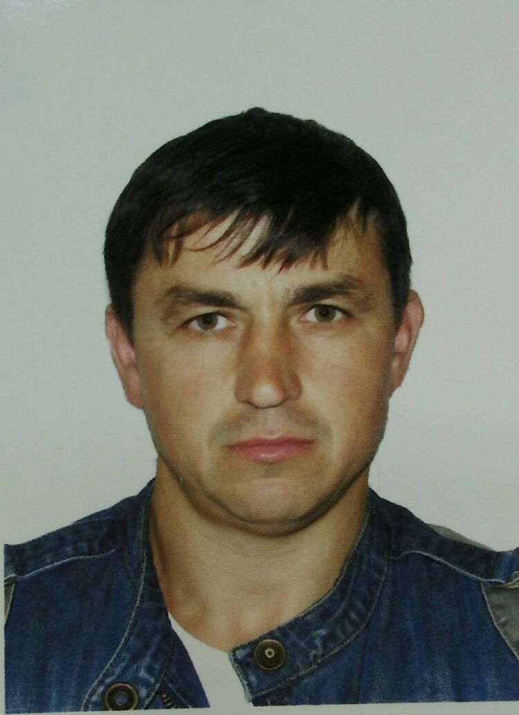  6958487  Siarhei, 56 ,    