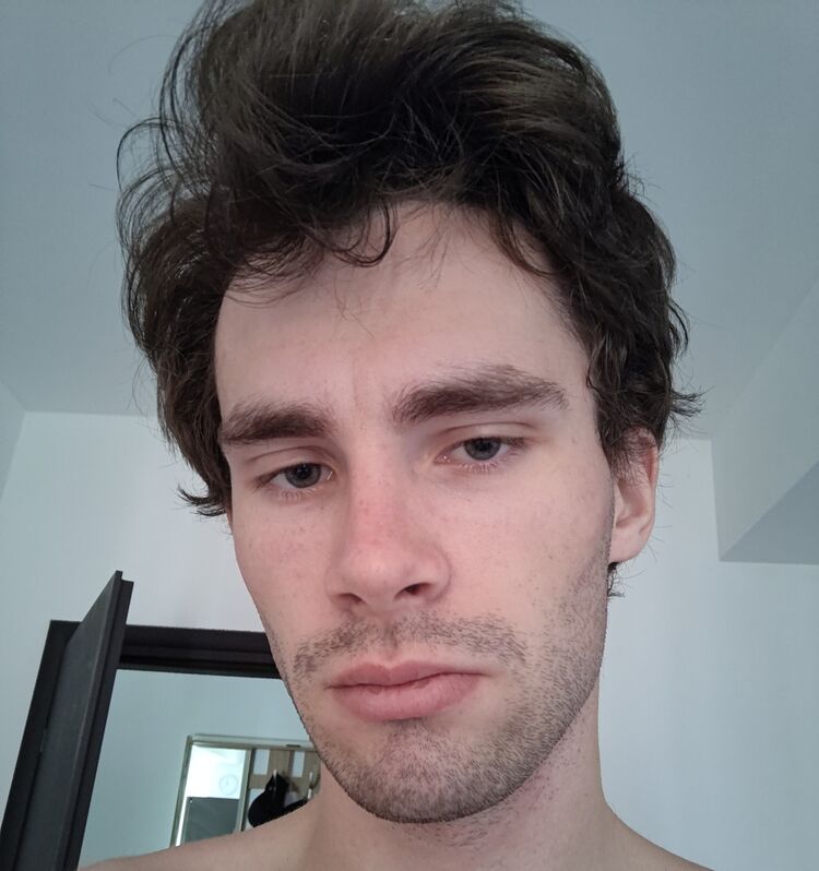  52618147  Bohdan, 23 ,    