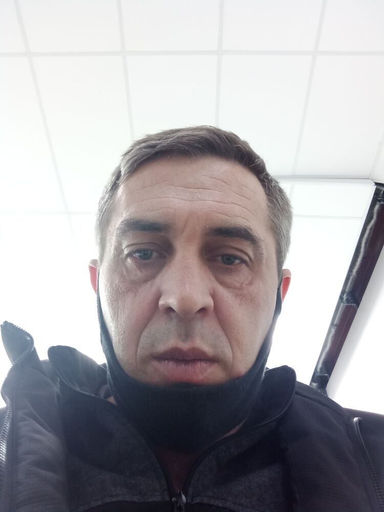  24956247  Pasha, 45 ,    
