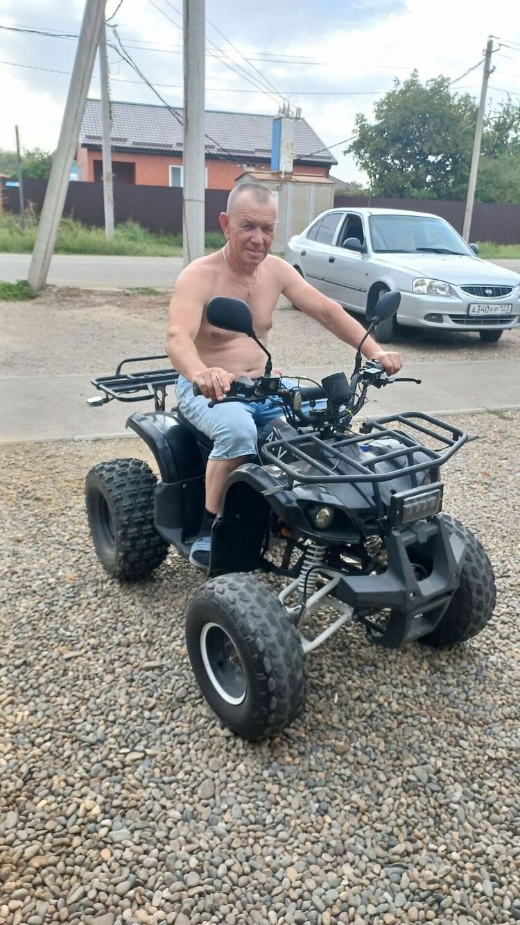  46280567  , 51 ,    