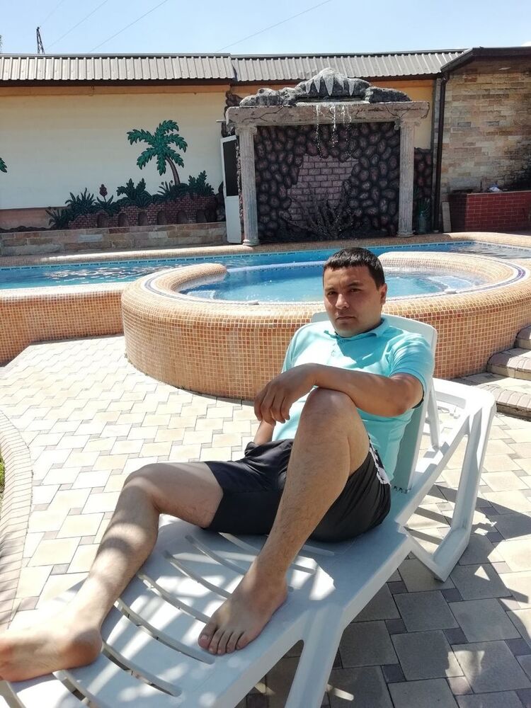  ,   Akmal Alimov, 35 ,   ,   , c 