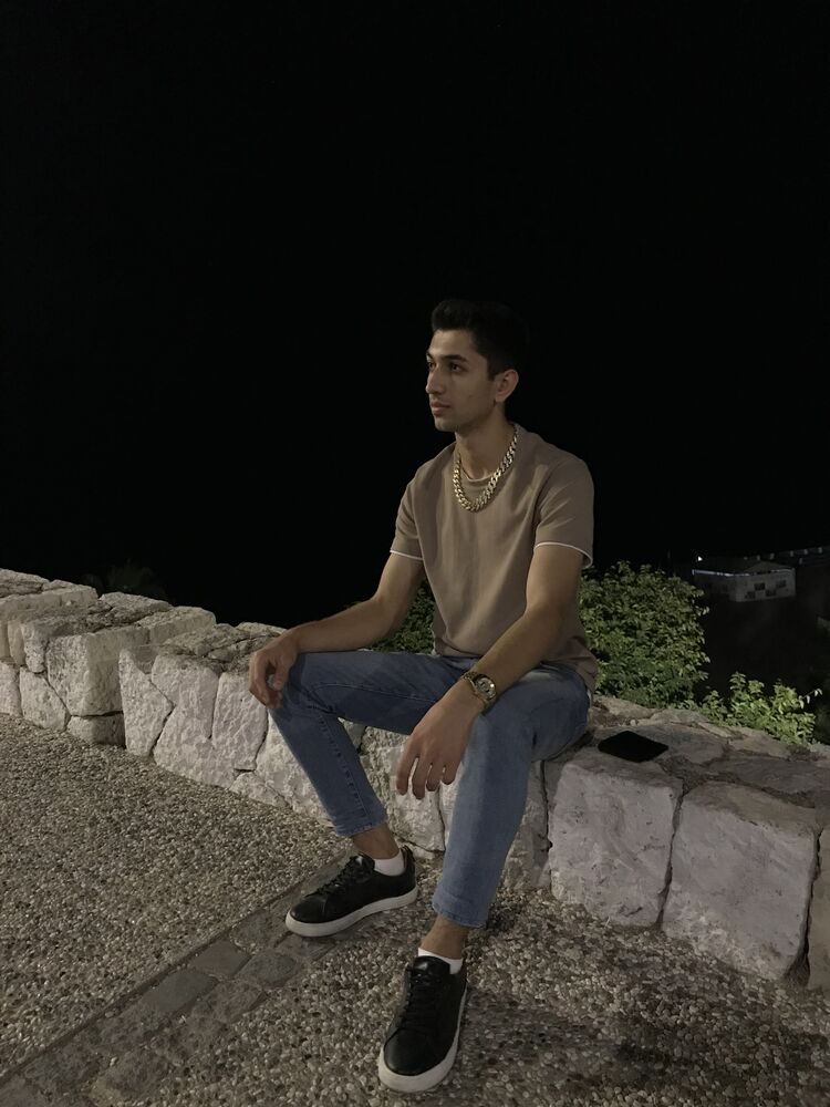  ,   Emre, 25 ,   ,   