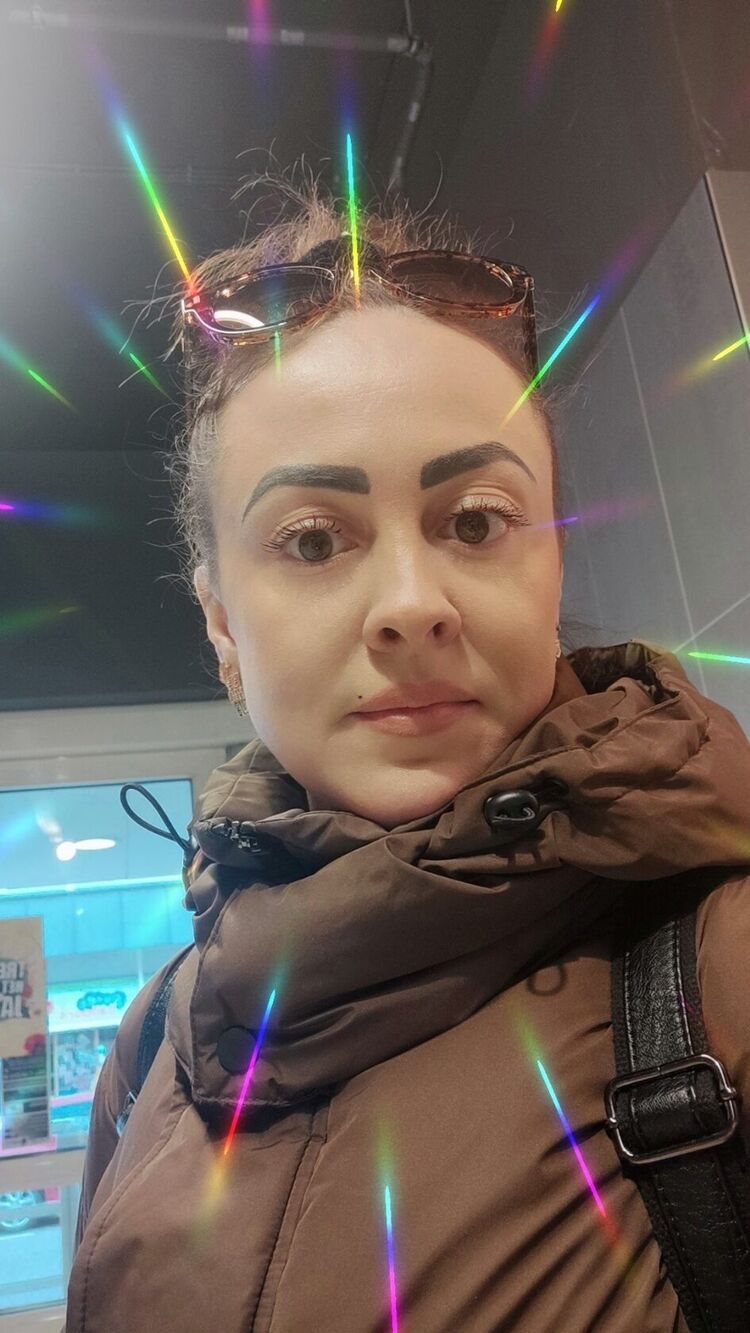  43255237  Snejana, 35 ,    