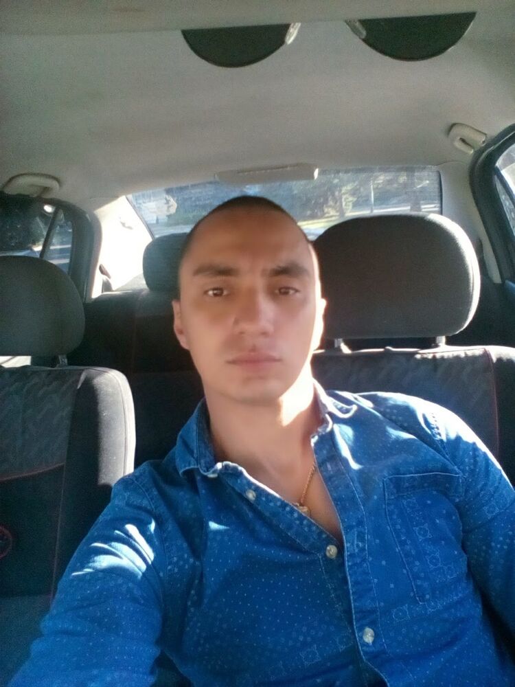 18098677  , 39 ,    